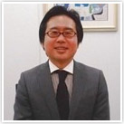 安達 理和